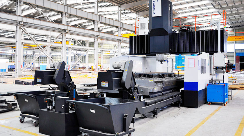 Especificação: NEWAY2040 Tamanho máximo de usinagem: 2 metros x 4 metros, centro de usinagem de pórtico profissional, equipamento de usinagem avançado